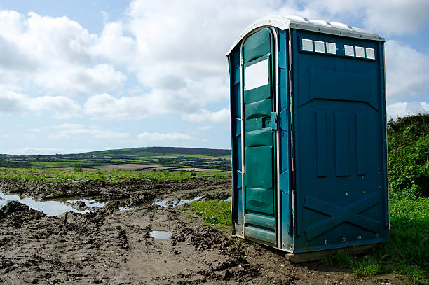 Best Portable Restroom Servicing (Cleaning and Restocking)  in Independent Hill, VA